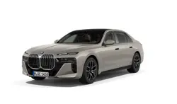 BMW 7 Series 740d M Sport Front 3-Quarter View