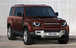 Land Rover Defender 130 HSE Front 3-Quarter View
