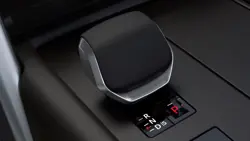 Land Rover Discovery Metropolitan Edition Gear Paddles