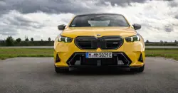 MNew BMW M5 Front Three Quarter