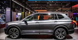 Volkswagen Tiguan AllSpace Side View