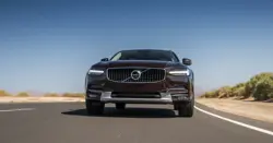 Volvo V90 Cross Country (NEW)