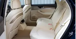  Audi A8 (2010) 3.0 TDI Quattro  Back Seats 