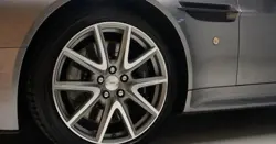 Aston Martin V8 Vantage Roadster Alloy Wheel