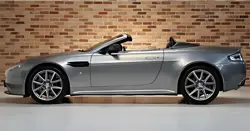 Aston Martin V8 Vantage Roadster Side View