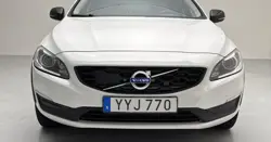 Volvo S60 Cross Country Front View