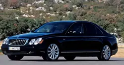 Maybach 57 (2010) Side View