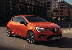Renault Clio Front 3-Quarter View