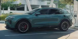 porsche-cayenne-ev-6902-4017