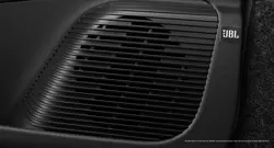 nissan-gravite-6935-8425