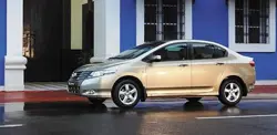 Honda City (2010)0