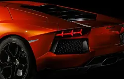 Lamborghini Aventador0