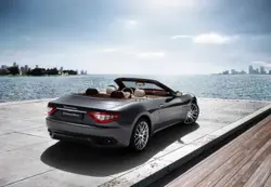 Maserati GranCabrio0