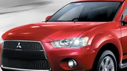 Mitsubishi Outlander (2012)0