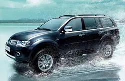 Mitsubishi Pajero0