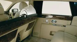 Rolls Royce Phatom (2011)0