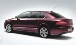 Skoda Superb0