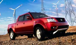 Tata Xenon XT4