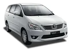 Toyota Innova0