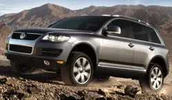 Volkswagen Touareg (2012)0