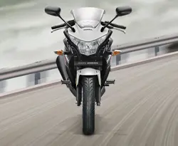2015 Honda CBR250R Front View