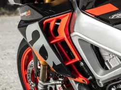Aprilia Tuono V4 Fairing Design