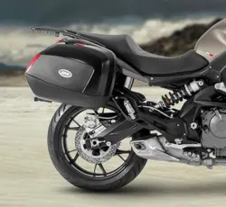 Benelli TNT 600 GT Close-up