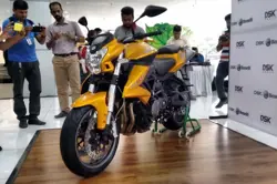 Benelli TNT 600i Gold Limited Edition Front View