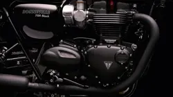 Bonneville T120 Black Engine