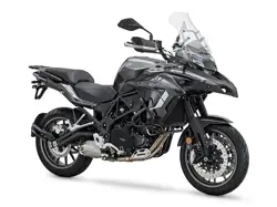 Benelli TRK 502 Front 3-Quarter View