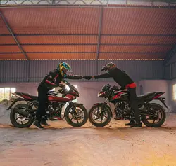 Bajaj Pulsar 150 Twin Disc Action Shot 2