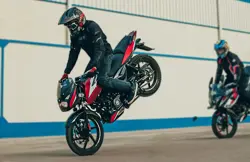 Bajaj Pulsar 150 Twin Disc Action Shot 3