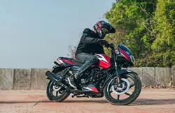 Bajaj Pulsar 150 Twin Disc Action Shot 4