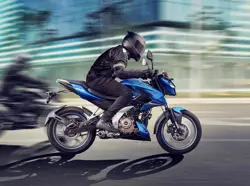 Bajaj Pulsar N160 Action Shot 1