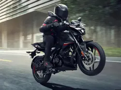 Bajaj Pulsar N160 Action Shot