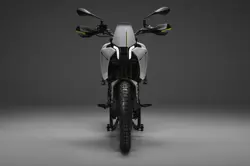Benelli BKX 300 Front View