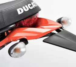 Ducati Scrambler Sixty2 Close-up