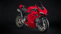 Ducati Panigale V4 Front 3-Quarter View