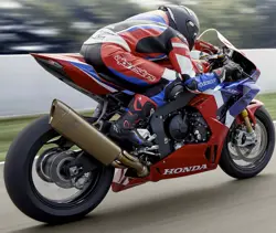 Honda CBR1000RR-R SP Rear 3-Quarter View