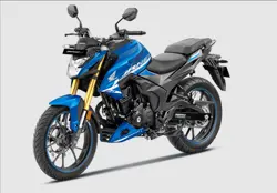 Honda Hornet 200 Front 3-Quarter View