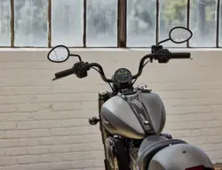 Indian Chief Bobber Dark Horse Instrument Console