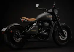 Jawa Perak Bobber Rear 3-Quarter View