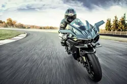 Kawasaki Ninja H2R Front View