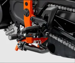 KTM Duke 390 Footpegs