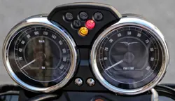 Moto Guzzi V7 II Special Instrument Console