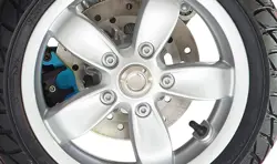 Vespa VXL 125 Alloy Wheel