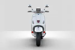 Vespa Dual SXL 125 Front View
