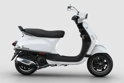 Vespa Dual SXL 125 in Pearl White And Matt Black Colour