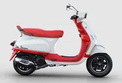 Vespa Dual SXL 125 Side View