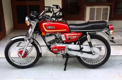 Yamaha RX 100 Side View (Red)